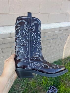 NWT Ganni Brown Borough Western Cowboy Boots with White Stitching, US 7/EUR 37